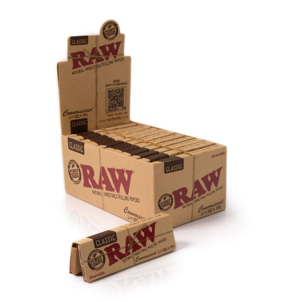 RAW Classic 1¼ + Tips Connoisseur Rolling Paper